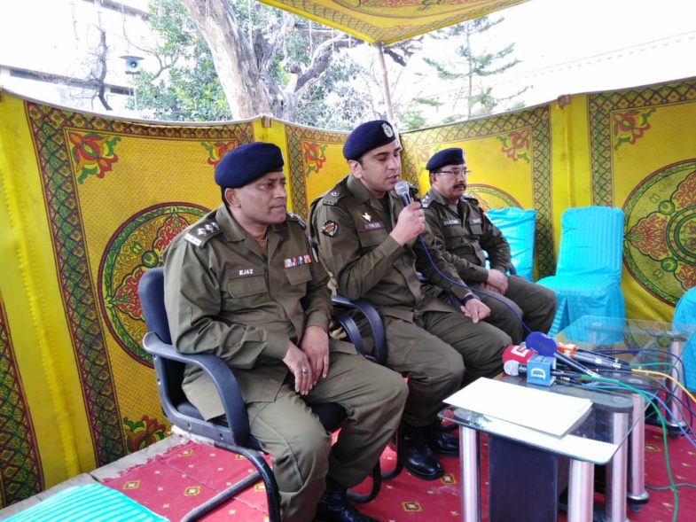 Rawalpindi, police, in, action, arrested, gang, involved, in, robbery, and, dacoit