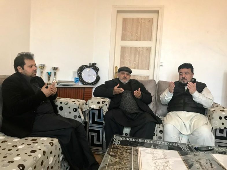 mirza khalid bashir's uncle, died, haji hussain muzamil, sibt muzzamil and, qari farooq ahmed farooqi, visited, his, house, to, express, their, condolence