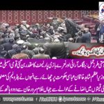 Government behavior: anarchy and slogans became the rule of parliament