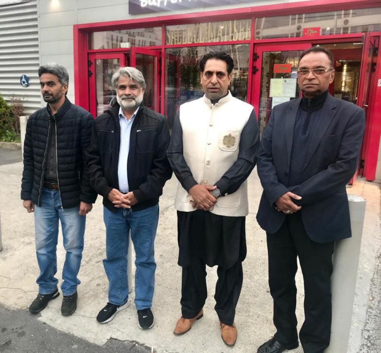 ch muhammad razaq dhal, president, ppp, france, arranged, a, grand, aftar, dinner, in, favor, of, Pakistani, community, in, Paris