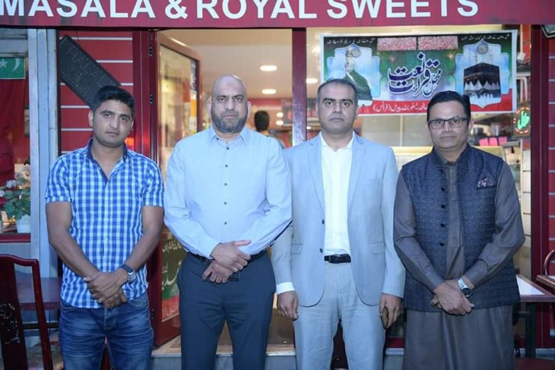 MIRZA SAJID JARRAL, OF, PARIS, RENOWN, BUSINESSMAN, ARRANGED, A , DINNER, IN, FAVOR, OF, HIS, FRIEND, PRESIDENT, OVERSEAS, UNITY, FRANCE, CH. ASHFAQ JUTT 