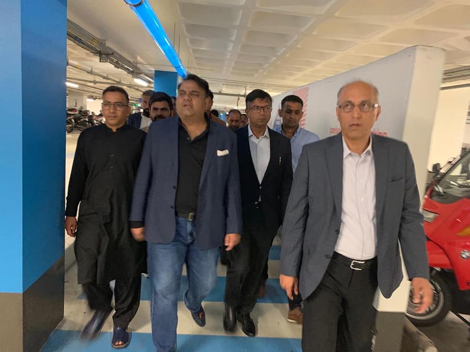 Federal, Minister, for, Science, and, technology, Fawad Chaudhry, reached, paris, on, his, visit, to, France,, Ambassador, Pakistan, Moeen ul Haq, received, him,, at, airport