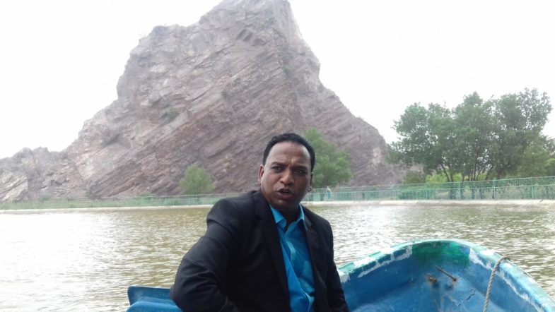 city, of, historians, Sangla Hill, turned, to, ruins, column, by, Asghar Ali Mubarak