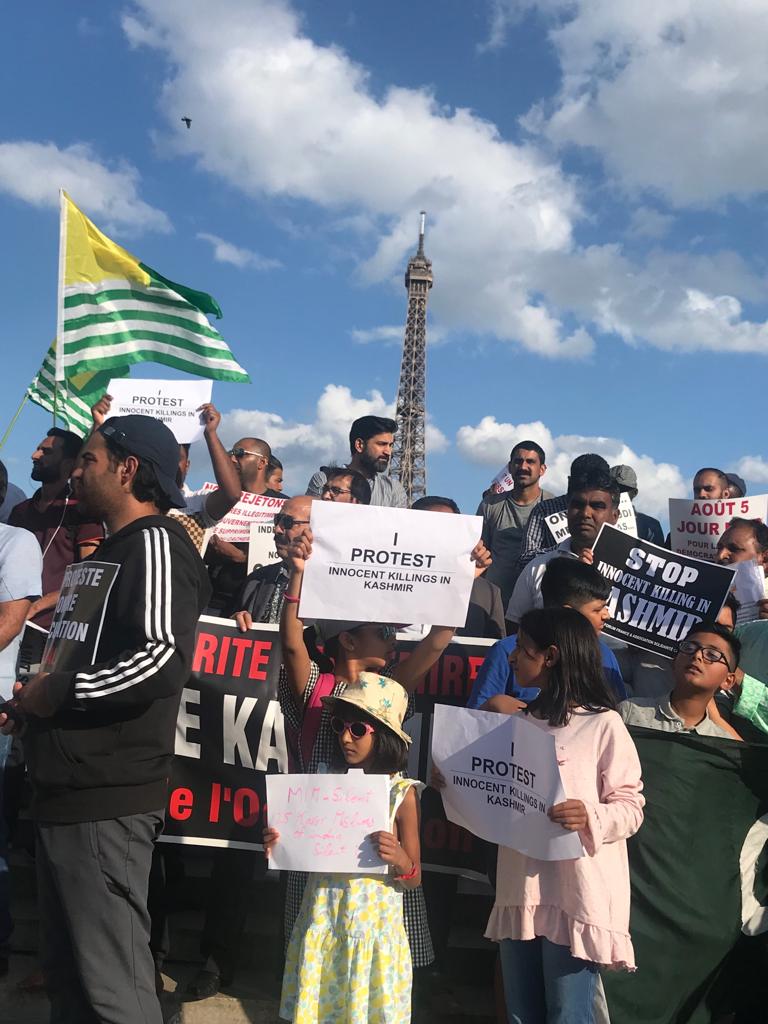 GRAND, PROTEST, BY, PAKISTANI, AND, KASHMIRIS, AT, EIFEL, TOWER, PARIS, AGAINST, INDIAN, GOVT, AND, THEIR, SO CALLED, PRESIDENTIAL, ORDER, OF, ABOLISHING, ARTICLE 370, AND, 35 A