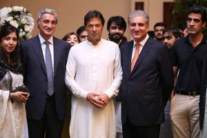 FEREIGN, MINISTER, SHAH MEHMOOD QURESHI, WORKING, TO, PULLING, BACK, IMRAN KHAN, WHY,SHOCKING, NEWS, OF, THE, HOUR