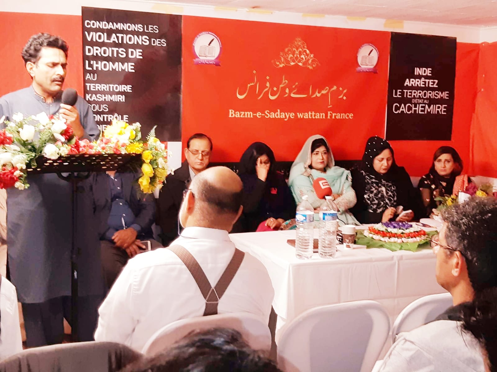 poetry, context, in, favor, of, Kashmiri, People, at, Paris, Roohi Bano, and, other, poets, addressed, the, poetry