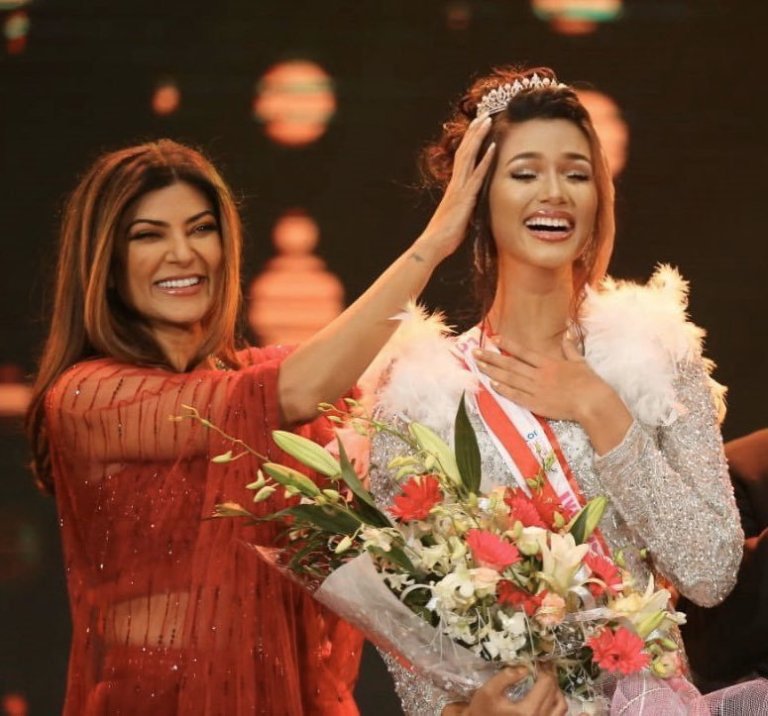third, year, student, elected,as, miss universe, sushmeta sen, given, her, crown