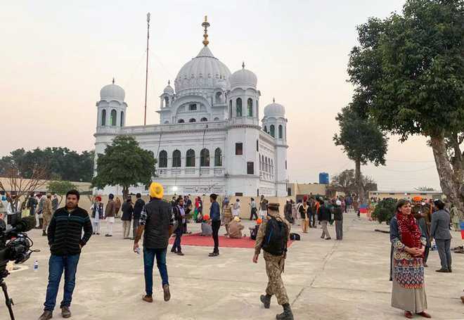 Sikh, Girl, came, to, Kartarpur, to, meet, her, Friend, she, did, a, task, wich, is, not, in, thoughts, to, anyone