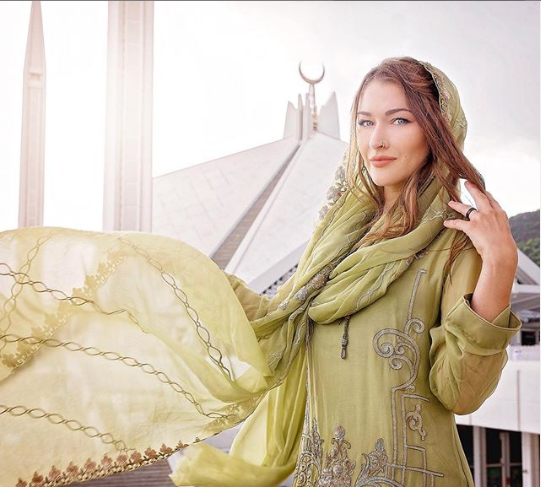 ISLAM, EMBRACED, BY, CANADIAN, CITIZEN, ISLAM, IS, GREAT, RELIGION