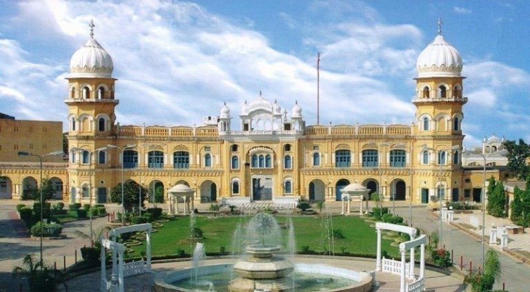 WHEN, SUNNY LEONE, WATCHED, PORN, MOVIE, WHAT, WAS, HER, EXPRESSION