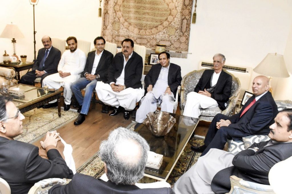 IMRAN KHAN, GIVEN, IMPORTANT, DESIGNATION, TO, CH PERVEZ ILAHI, IN, PUNJAB, ASSEMBLY, POLITICS, IN, PUNJAB, SHOOK, WITH, THE, DECISION