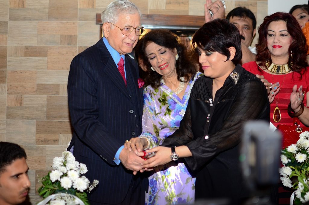 GREAT, CRICKETER, WQAR, DIED, TODAY