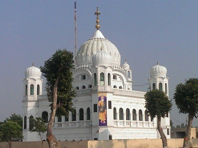 کرتارپور، بابا گرونانک کے دربارپرسکھ یاتریوں کی حاضری، بندھک کمیٹیاں خوشی سے نہال