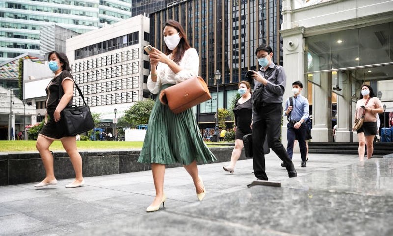 سنگاپور حکومت کا کورونا کے دنوں میں بچے پیدا کرنے پر بونس کا اعلان