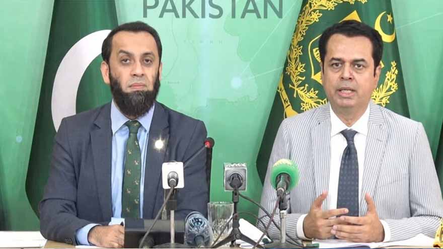 عمران خان کو آئین و قانون کے تحت طبی سہولیات ملتی رہیں گی، عطا اللہ تارڑ کا واضح اعلان