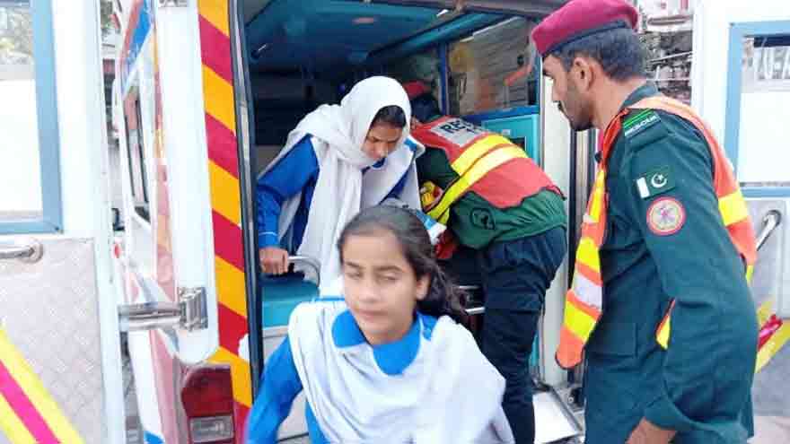 مری: سکول وین حادثے میں آگ لگنے سے 10 بچے زخمی، ہسپتال منتقل