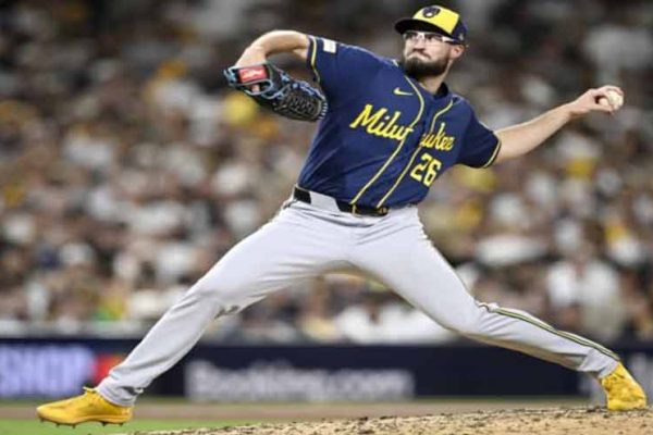بریورز نے پیڈریز کو 3-1 سے ہرا کر NLCS میں ڈوجرز کے خلاف رسائی حاصل کر لی