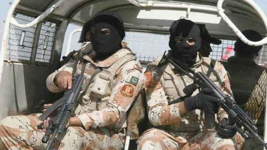 کراچی میں انسانی اسمگلنگ کا بڑا نیٹ ورک بے نقاب، سندھ رینجرز اور پولیس کی مشترکہ کارروائی میں پانچ ملزمان گرفتار
