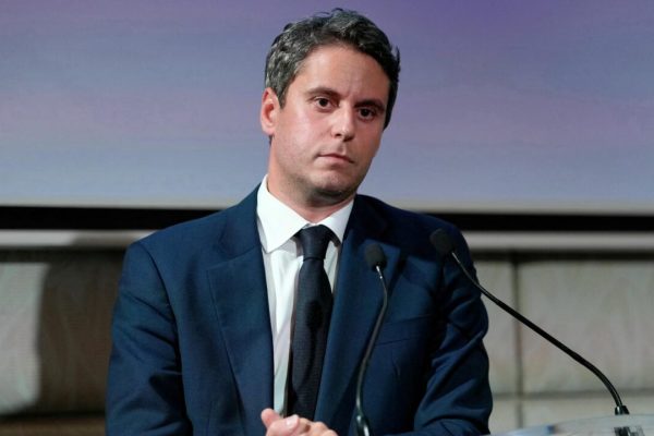 فرانس میں پرتشدد مظاہروں کے بعد سخت گیر اقدامات کی تجاویز، شہری حقوق پر بحث تیز