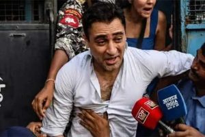 اندراج خان کو 28 اکتوبر تک بھارت چھوڑنے کا نوٹس، بالی ووڈ واپسی غیر یقینی