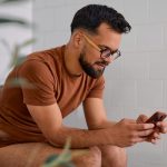 کیا مرد واقعی بیت الخلا میں ضرورت سے زیادہ وقت گزارتے ہیں؟