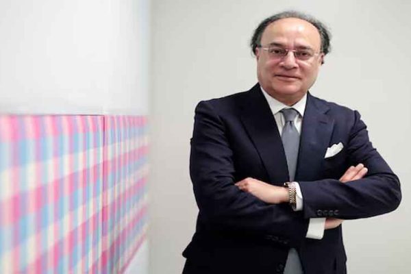 وزیر خزانہ کا اعلان، رواں مالی سال معاشی ترقی 4 فیصد سے تجاوز کر جائے گی، نجکاری سے ایک ارب ڈالر سے زائد متوقع